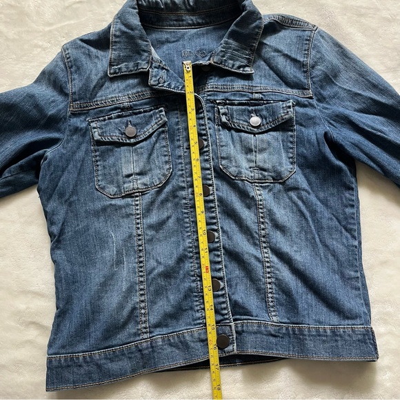 Kut from the Kloth Women's Jean Jacket - Picture 7 of 8